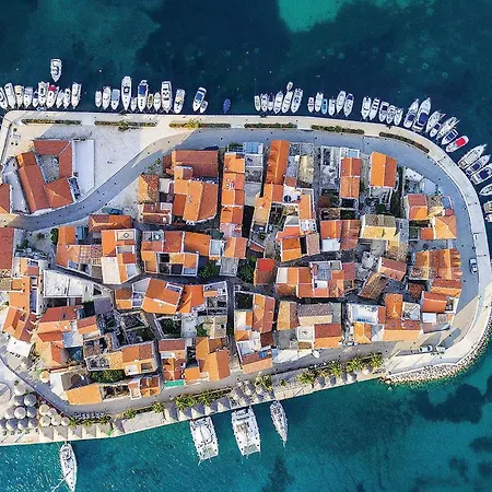 2 Bedroom Amazing In Apartment