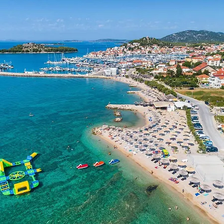 2 Bedroom Amazing In * Vodice