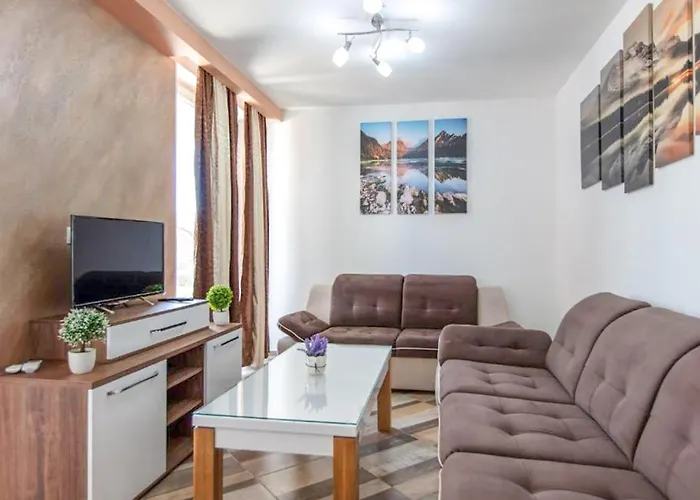 2 Bedroom Amazing In *