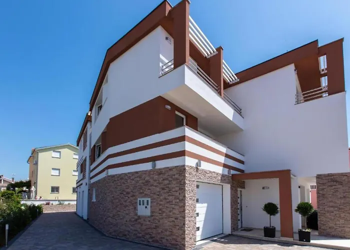 2 Bedroom Amazing In Vodice