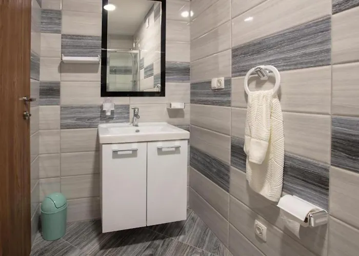 2 Bedroom Amazing In Vodice