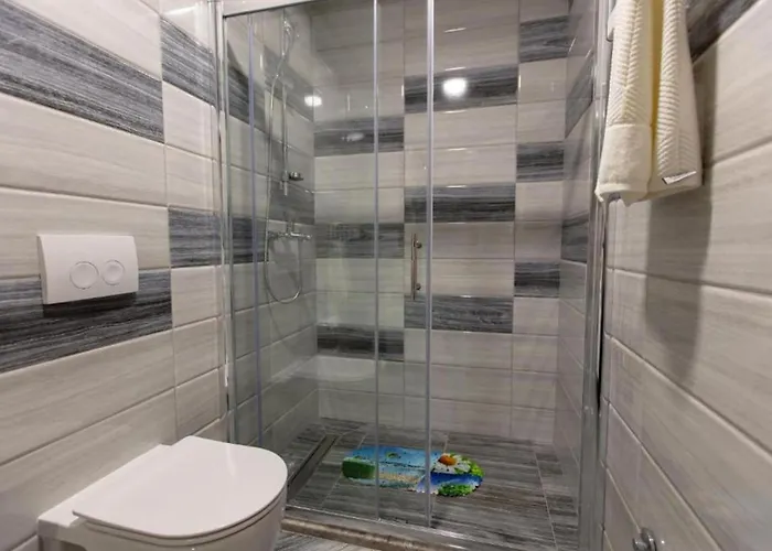 2 Bedroom Amazing In Lejlighed Vodice